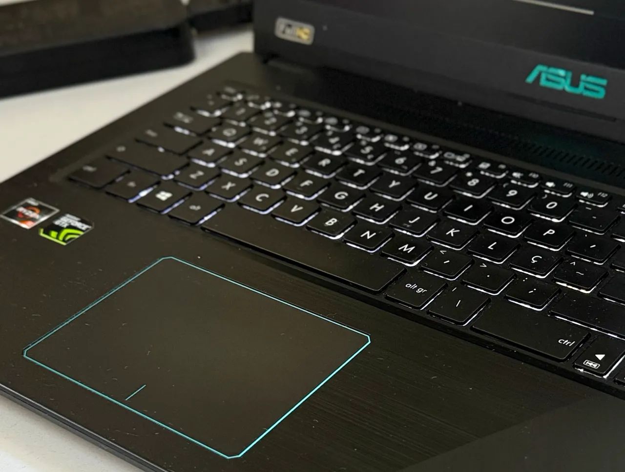 Gaming Notebook - ASUS F570z64312420279939123