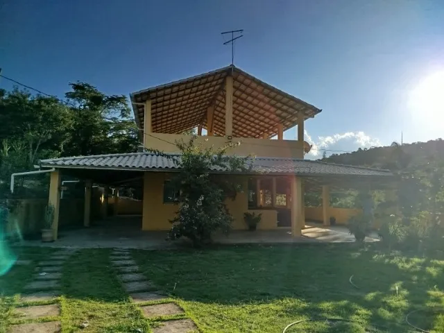 SÍTIO EM FLORESTAL/MG