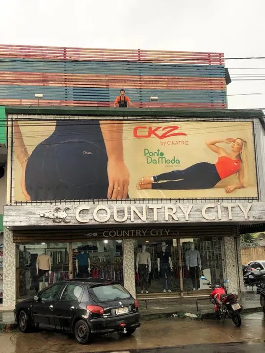 Fachada e Outdoors em lona 