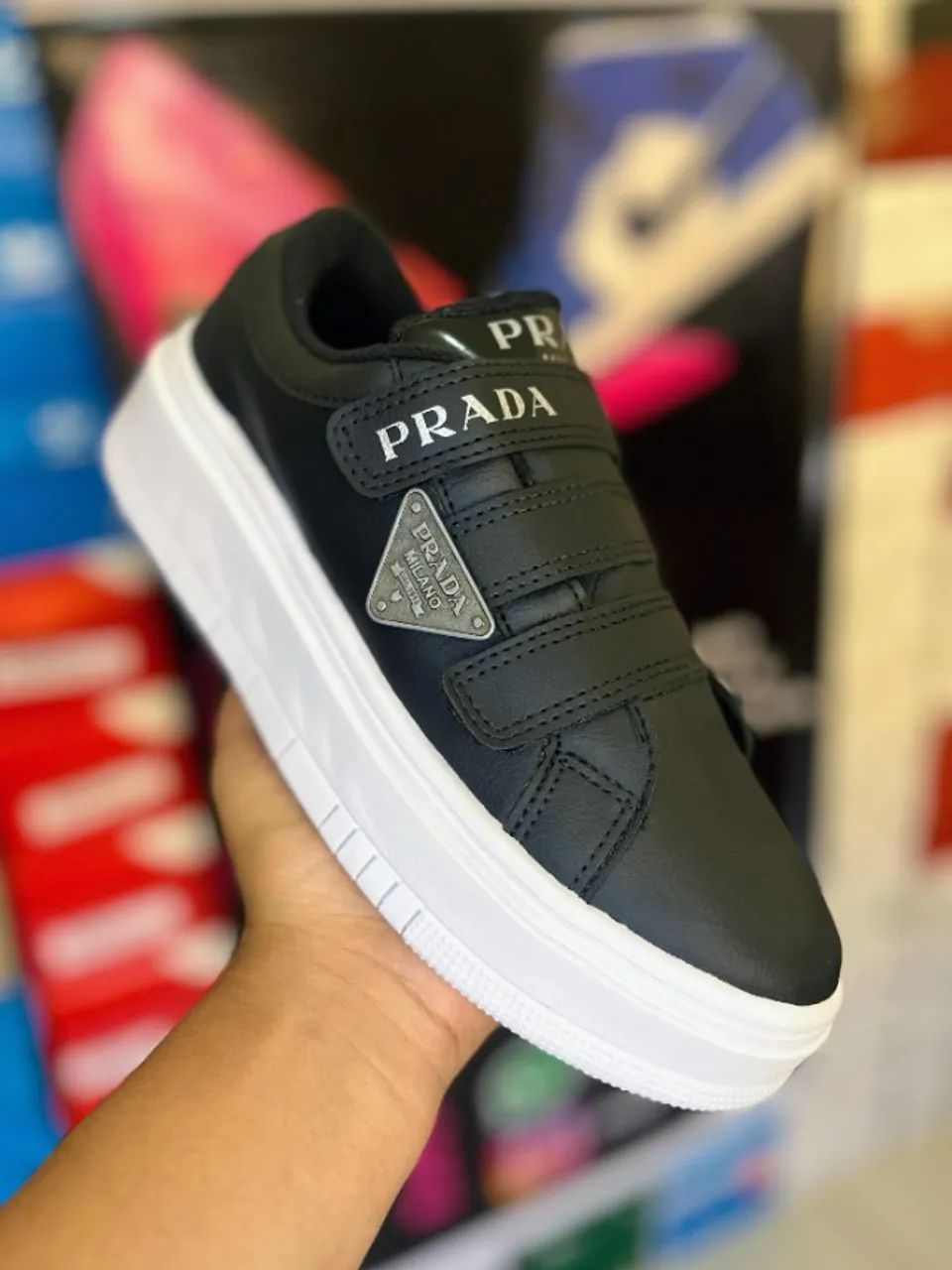 Tênis Prada Preto de salto Calçados Setor Centro Oeste