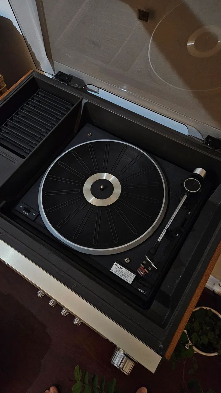 Aparelho de som toca discos vintage Sony HMK 323BS com caixas de som - Foto 3