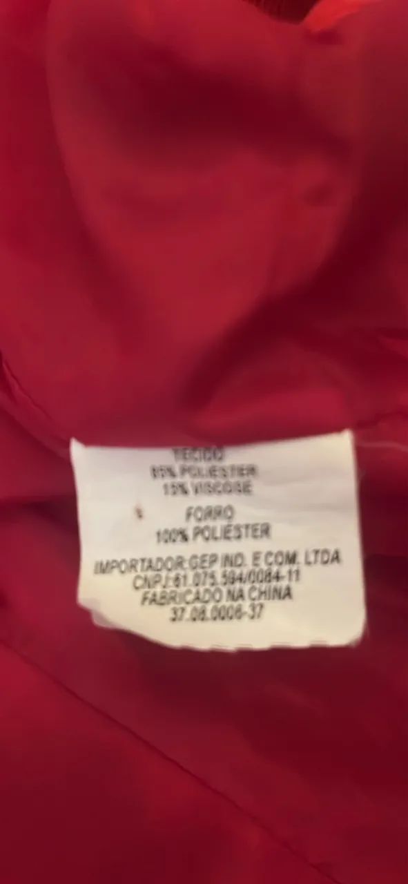 Casaco vermelho com capuz - Foto 4
