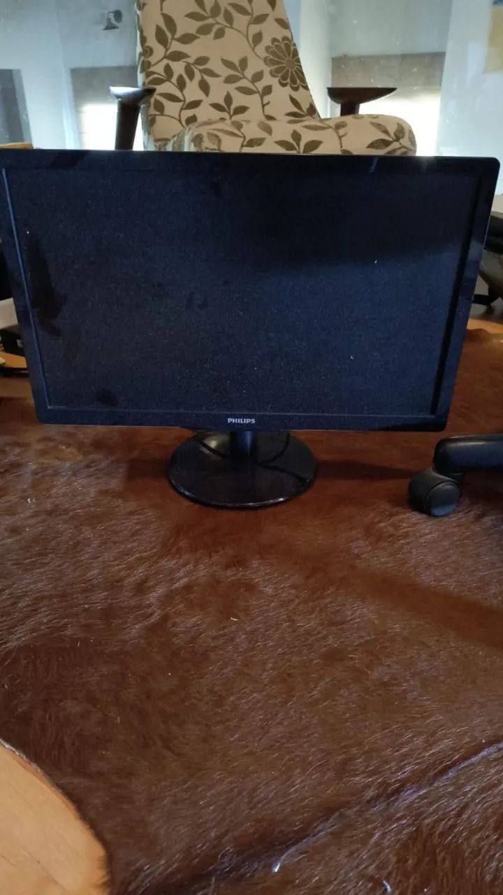 Monitor Philips LCD 23 polegadas (com defeito)