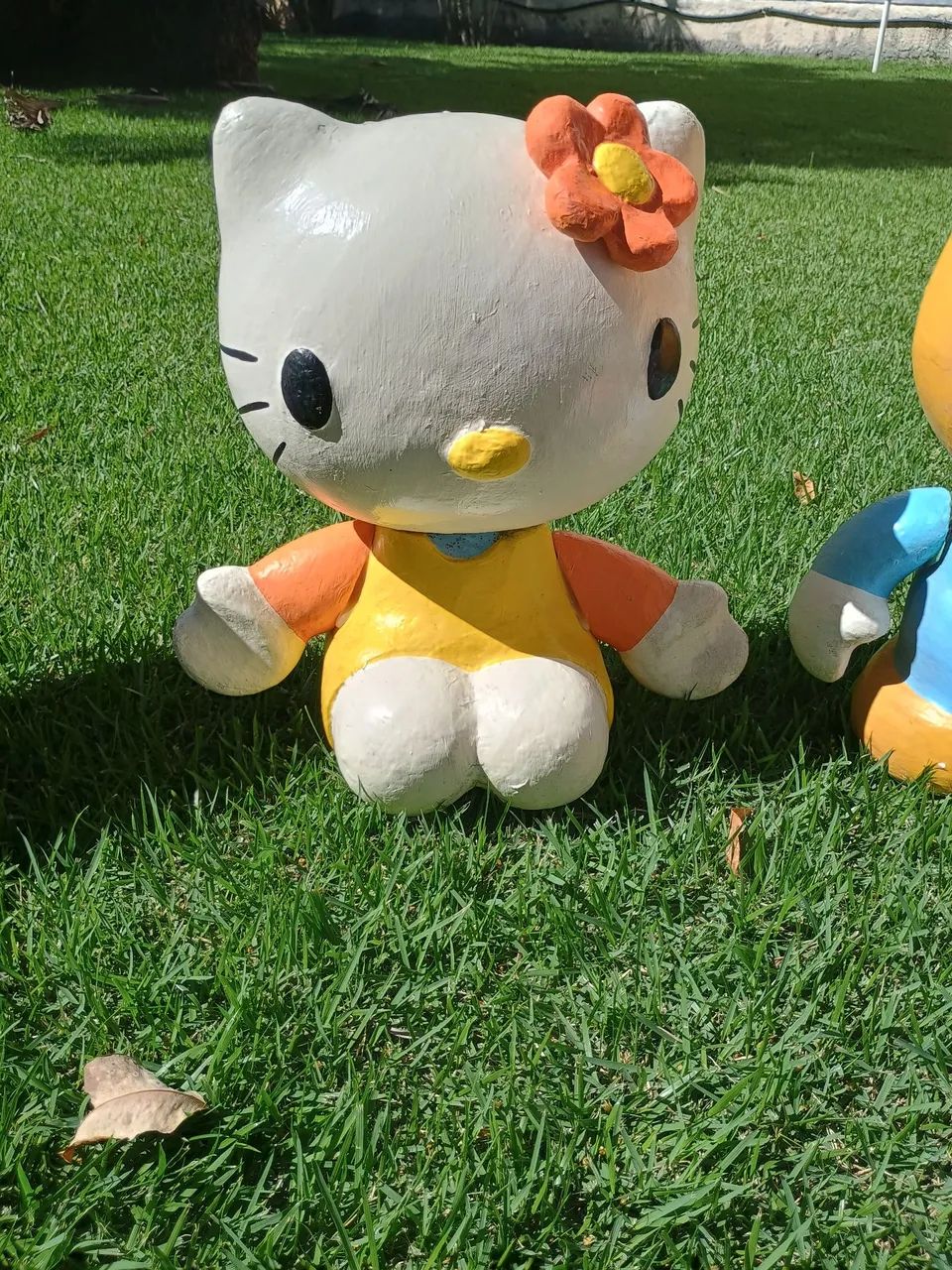 4 bonecos Hello Kitty decoração  - Foto 4