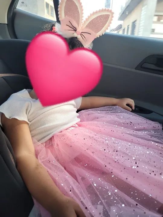 Saia de Tule Rosa e Tiara de Coelho