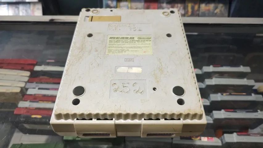 SUPER NINTENDO COM 2 CONTROLES 2 FITAS E CABOS - Foto 4