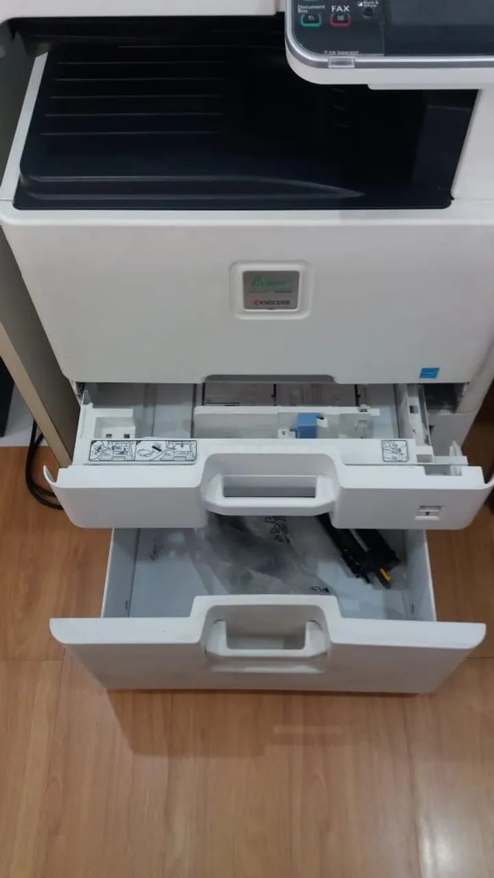 Impressora Kyocera Ecosys FS C8520 MFP - Foto 4