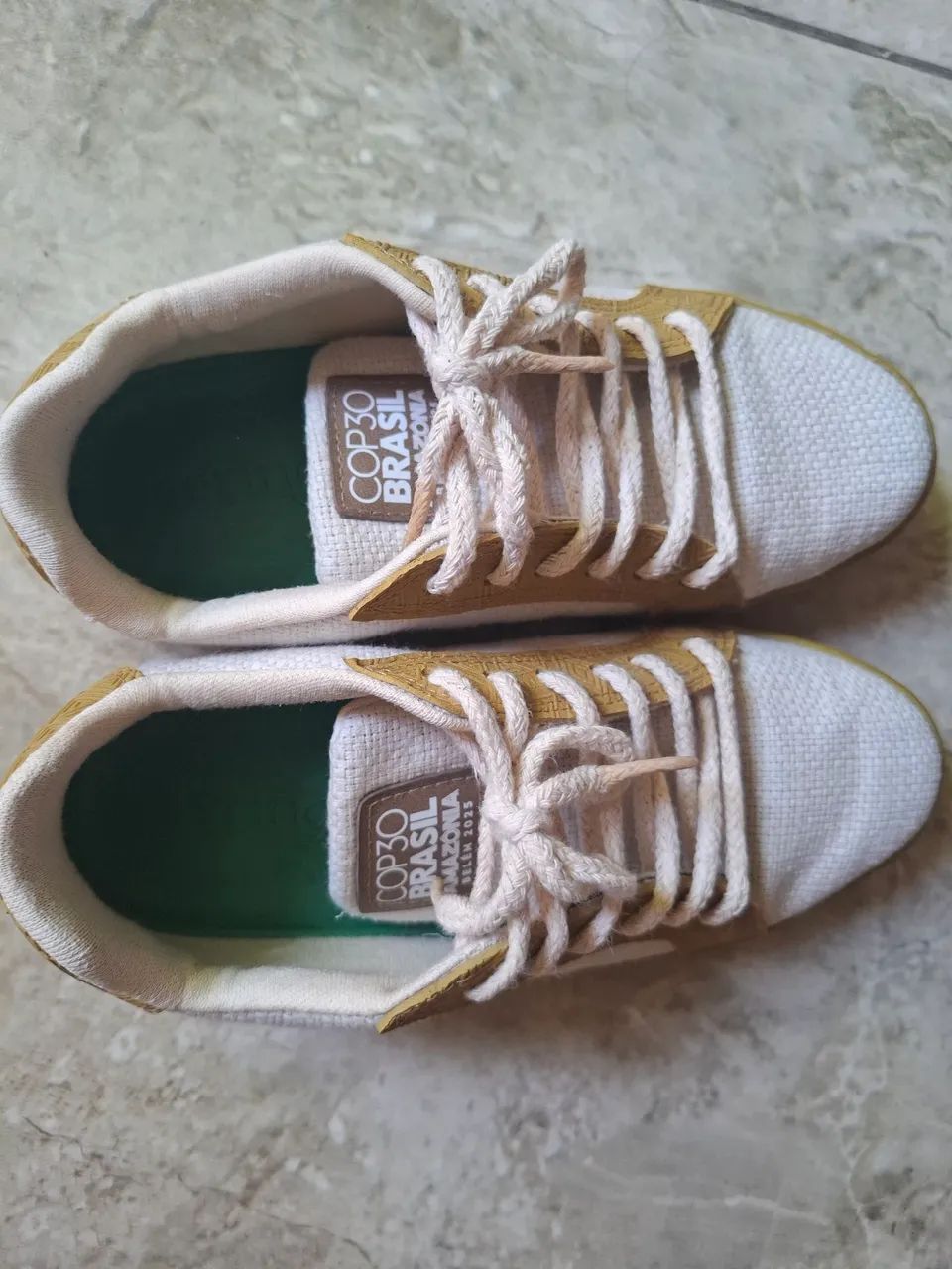 Tênis da COP tamanho 37 + Chapéu da COP - Novos!<br> - Foto 3