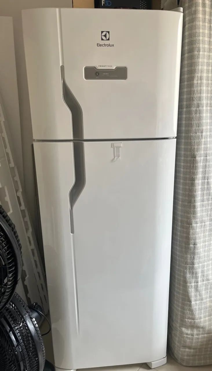 Geladeira Frost Free Duplex Electrolux Branca