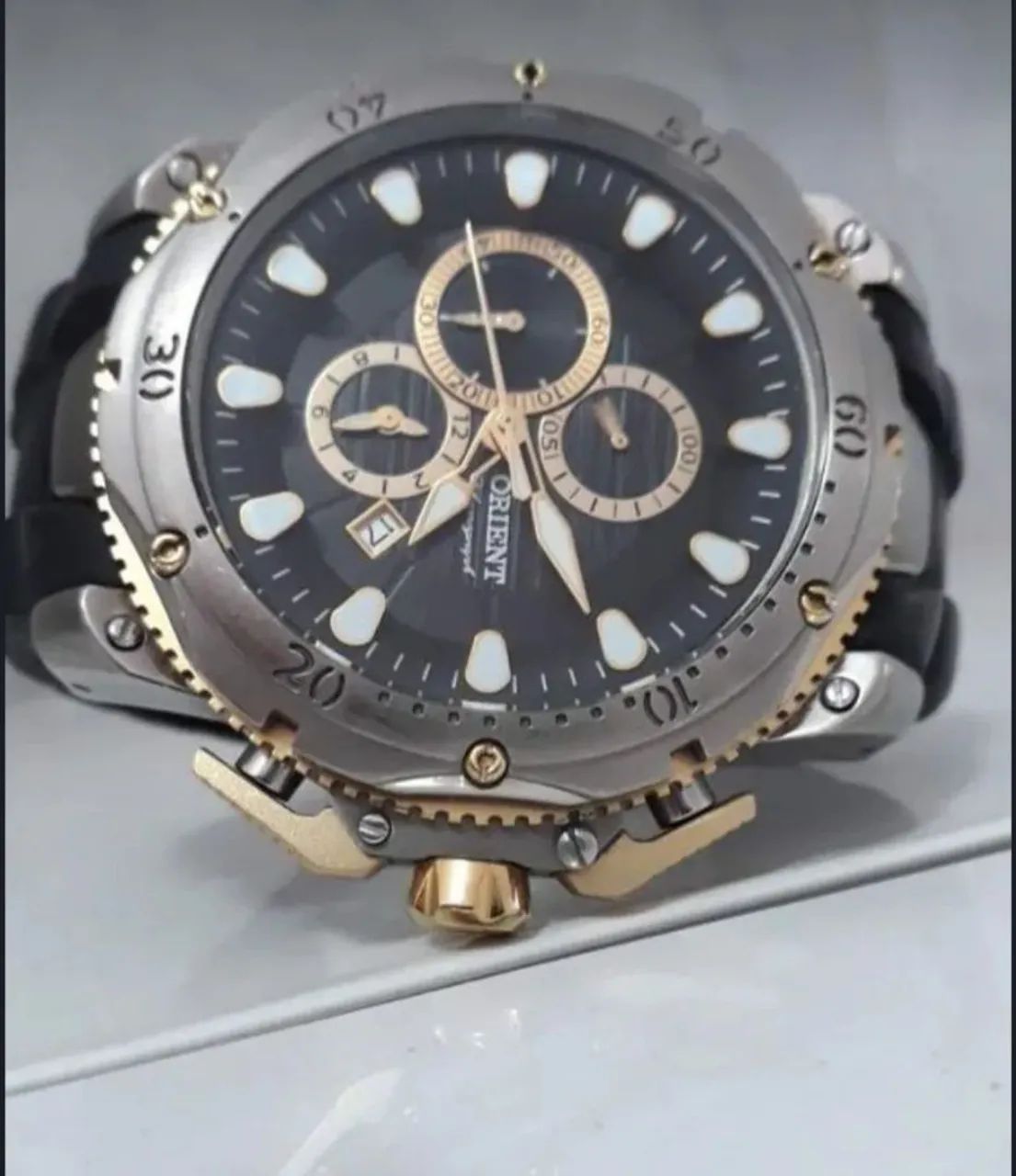 Relógio Orient Chronograph Masculino, nunca foi usado.  Estado de zero - Foto 5