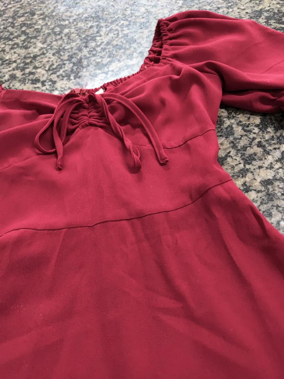 Vestido Vermelho de Alça Caída  - Foto 2