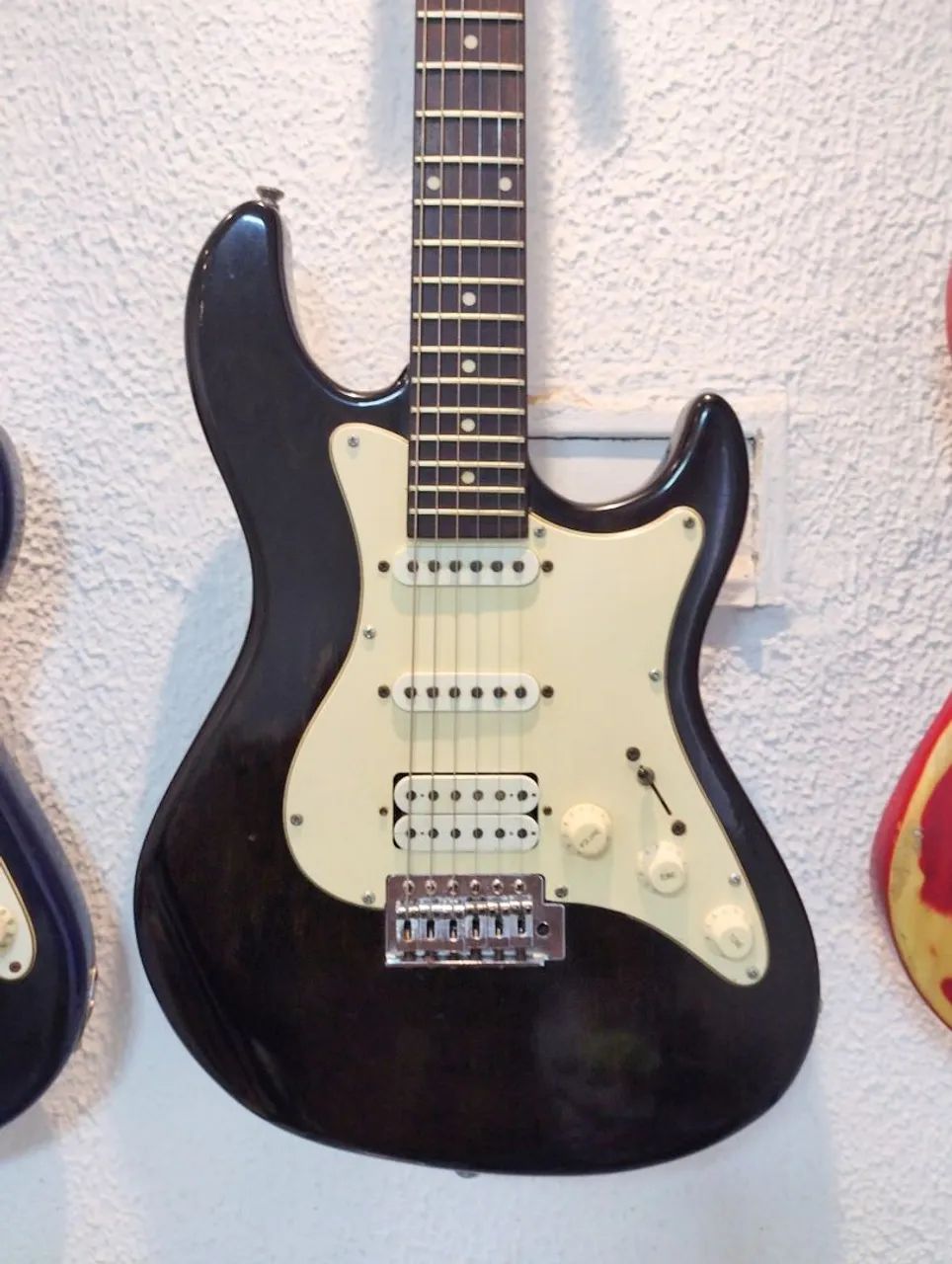 Guitarra Strinberg STS100 - Vendo e Troco 