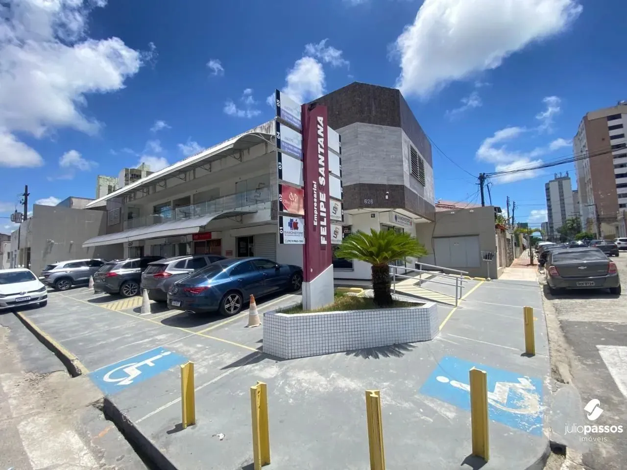 ?? Sala Comercial para Aluguel Localização Estratégica no Bairro São José- Ara