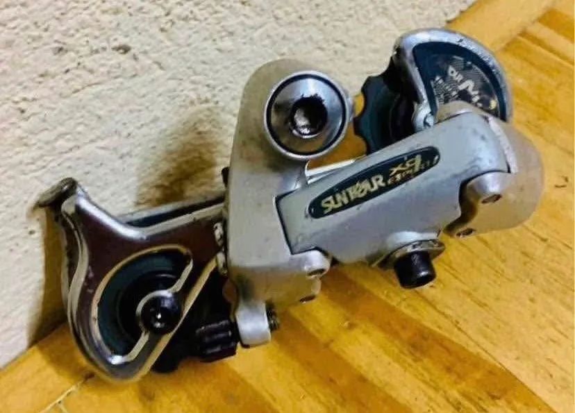 Câmbio tras. SunTour XC 8v