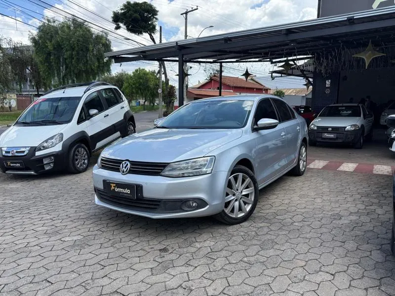 VOLKSWAGEN JETTA 2012 Usados e Novos