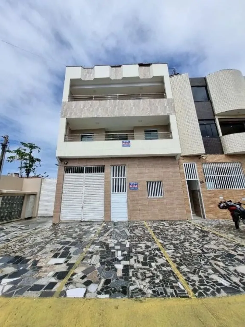 Residencial na Travessa do Farol - Atalaia Nova