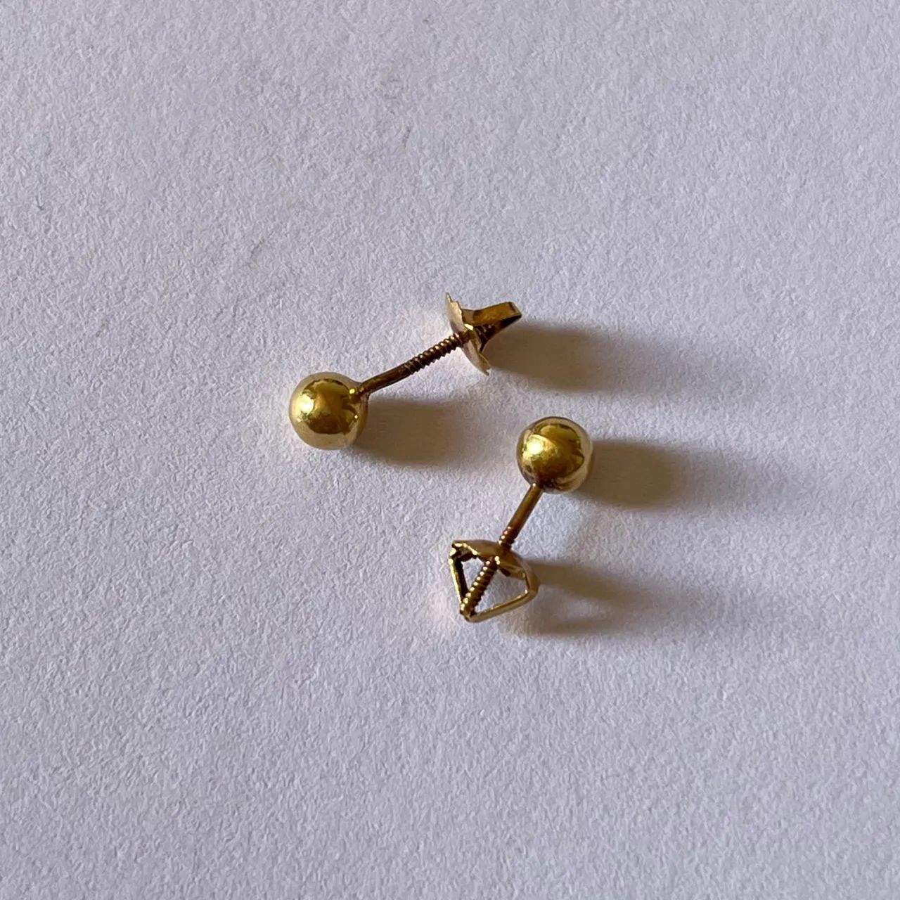 Brinco infantil 3mm ouro 18k - Foto 2