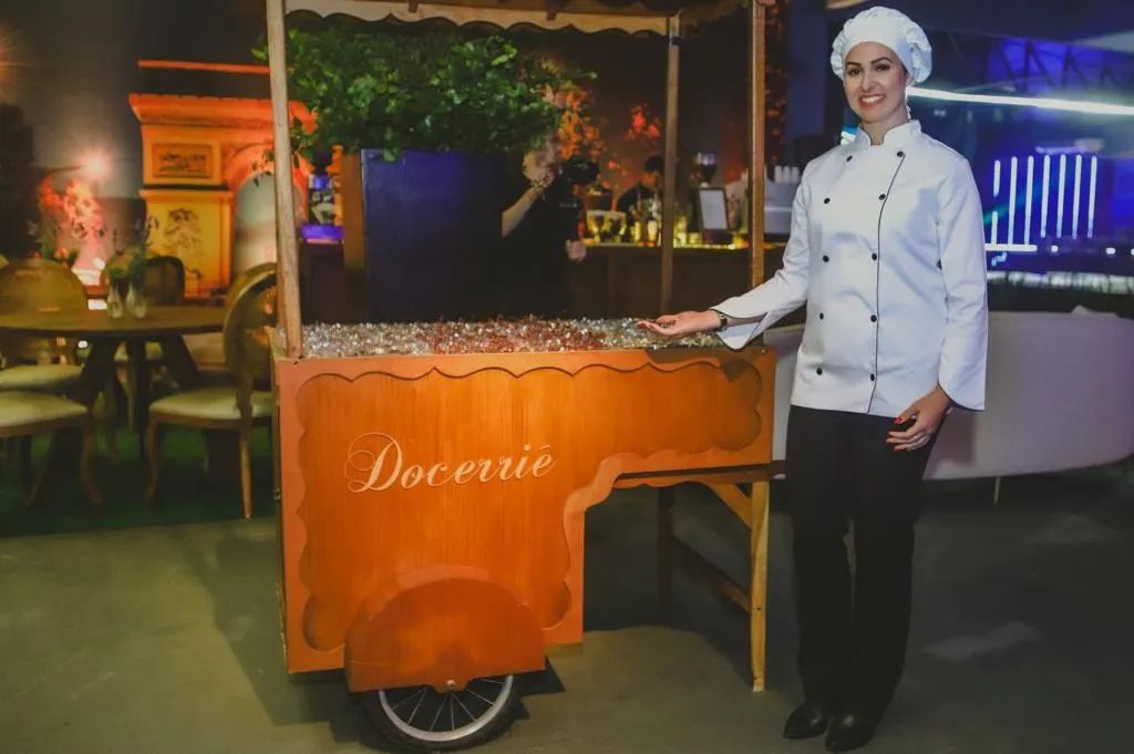 Carrinho de Doces Decorado para Eventos