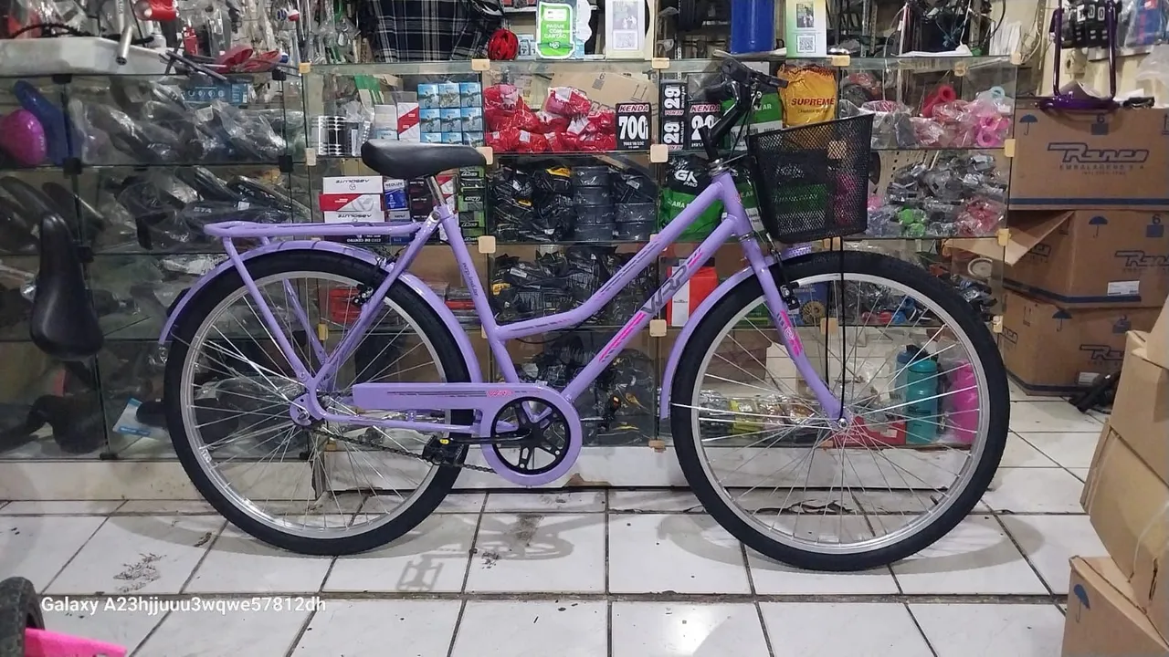 Bicicleta Feminina Aro 26 lilás Toda no Rolamento em 10x sem juros 