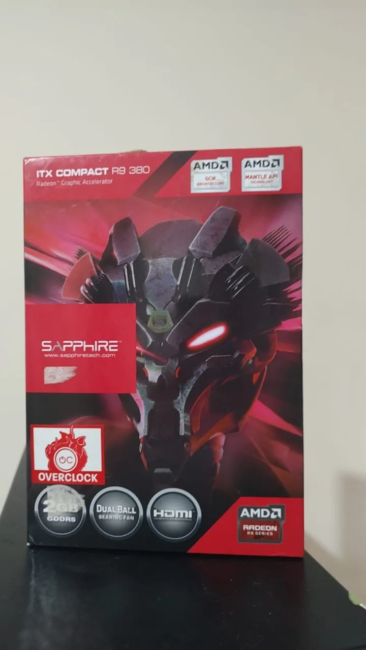 Placa de Video AMD Radeon R9 380 itx NOVA