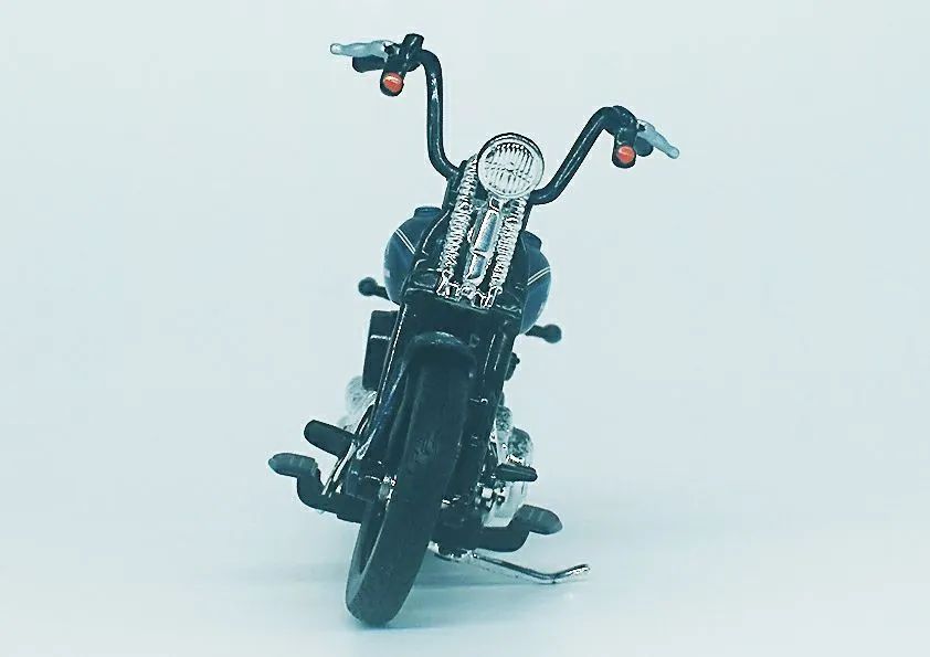 Miniatura da moto Harley Davidson Cross Bones. - Foto 2