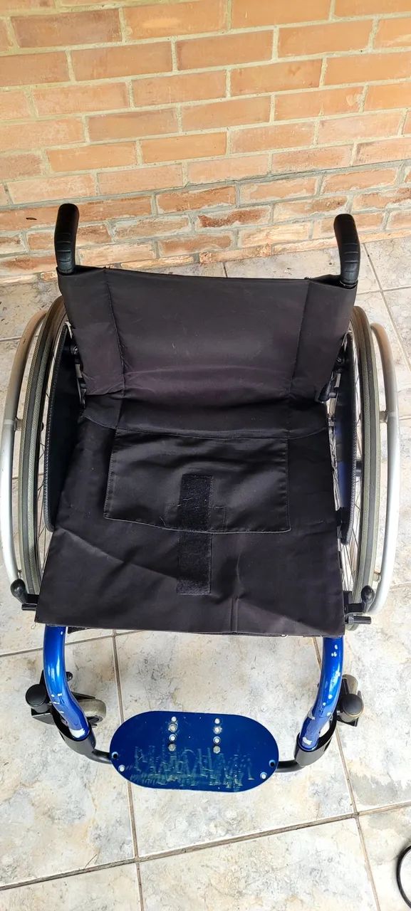Vendo Cadeira de rodas Ottobock ventus  - Foto 5