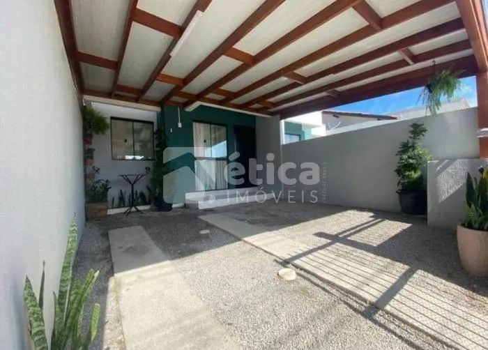 Casa Geminada para Locação com 3 Quartos e Vaga de Garagem - Foto 2
