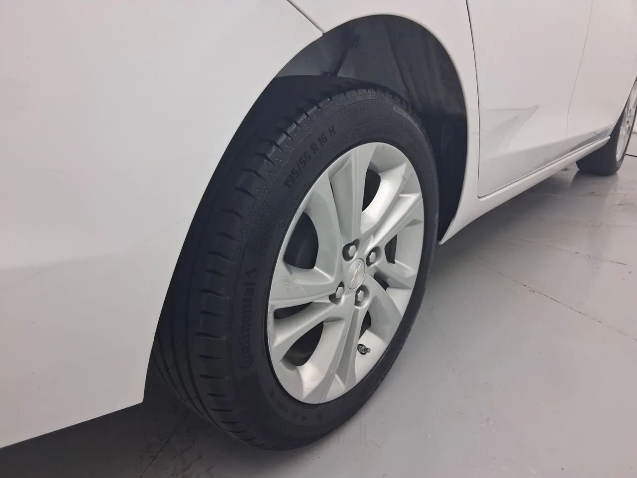Chevrolet Onix Hatch LTZ 1.4 8V Flex Power Aut. 4P, foto 14 de 18