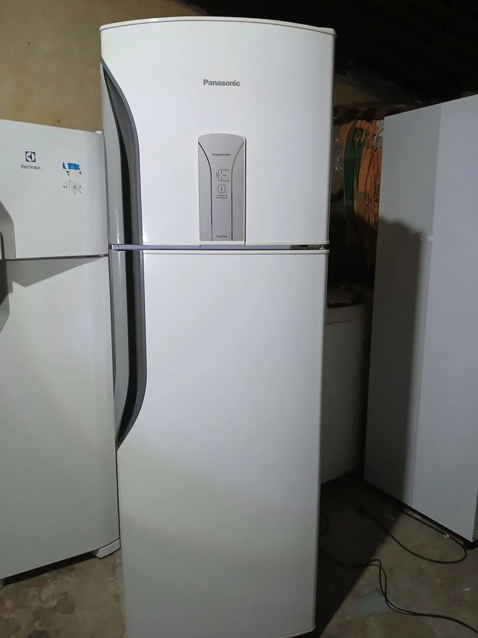 Vendo geladeira Panasonic  - Foto 4