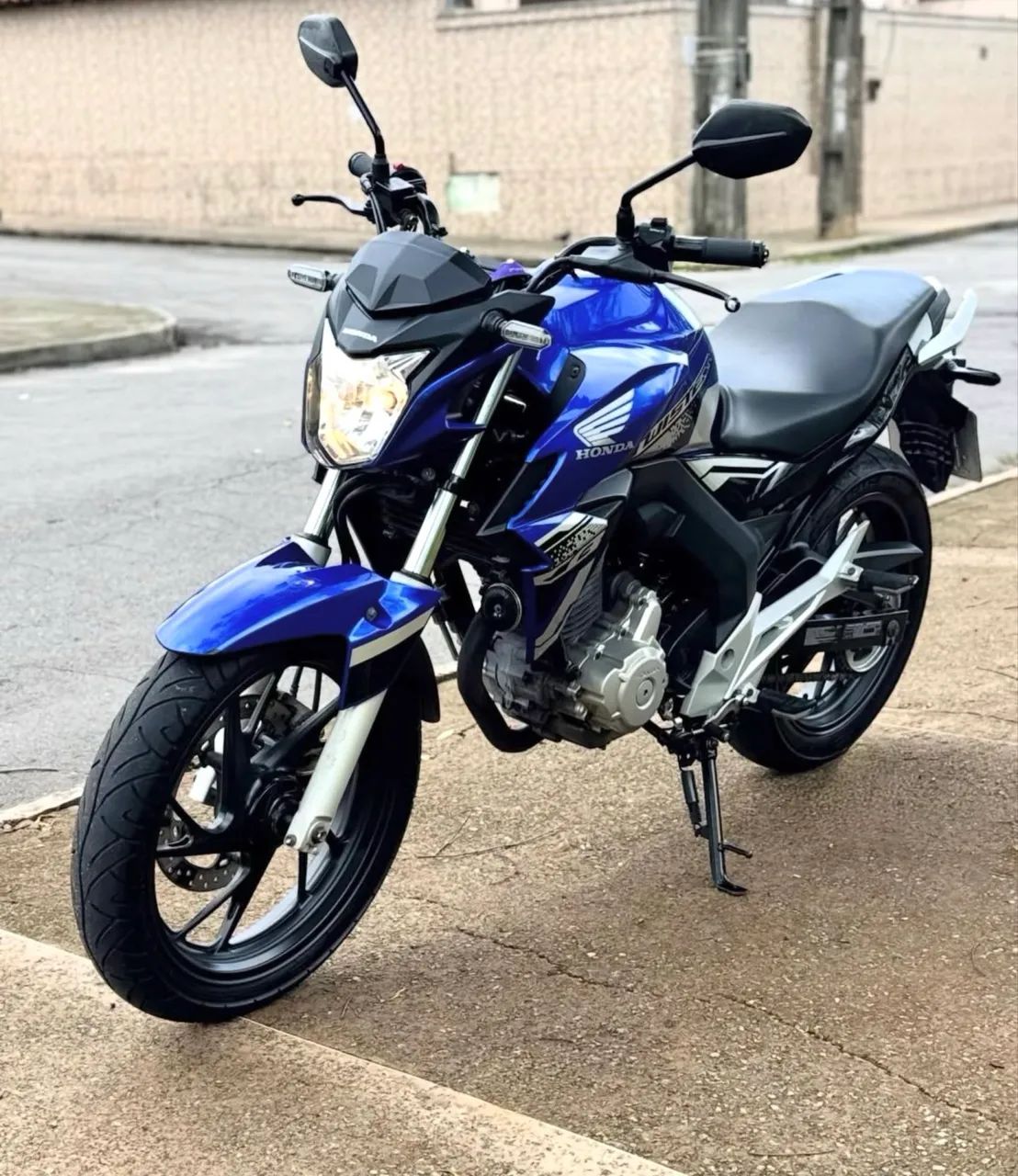 Honda CB Twister 250F - Foto 5