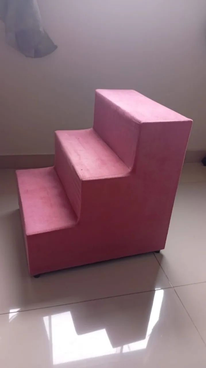 Escada pet
