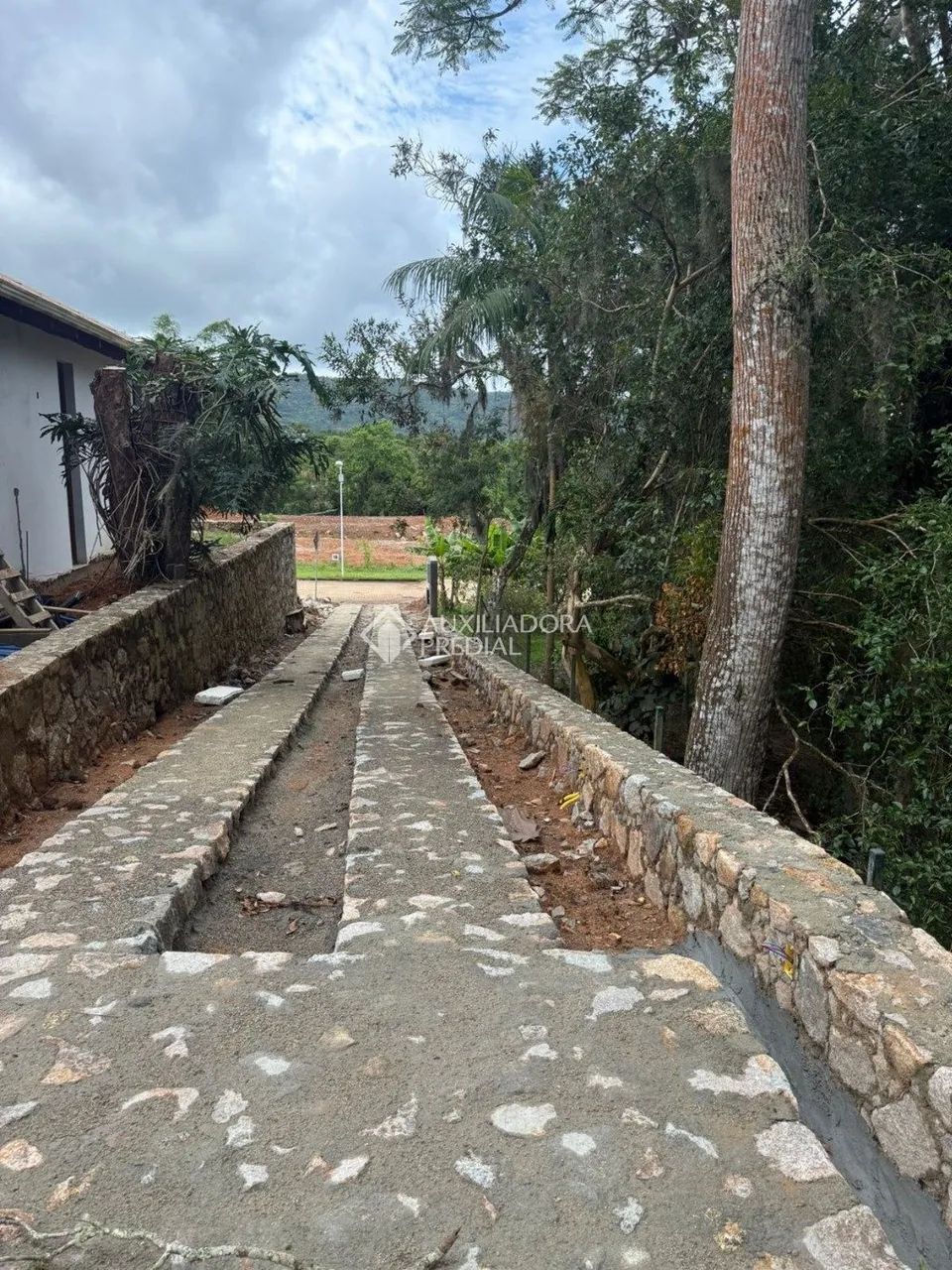 Casa em condomínio fechado em Ratones, local tranquilo fácil acesso. - Foto 2