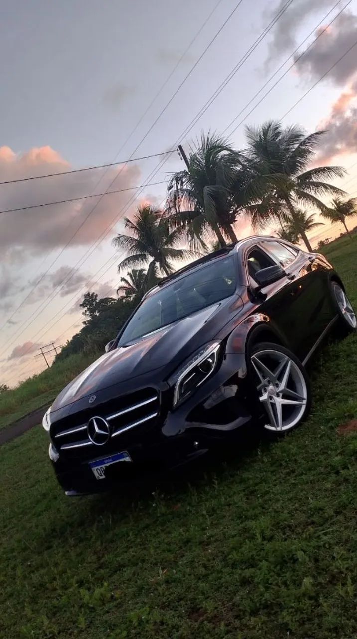Mercedes-Benz GLA 200 Vis. Black ED. 1.6 TB 16V Aut. 2015