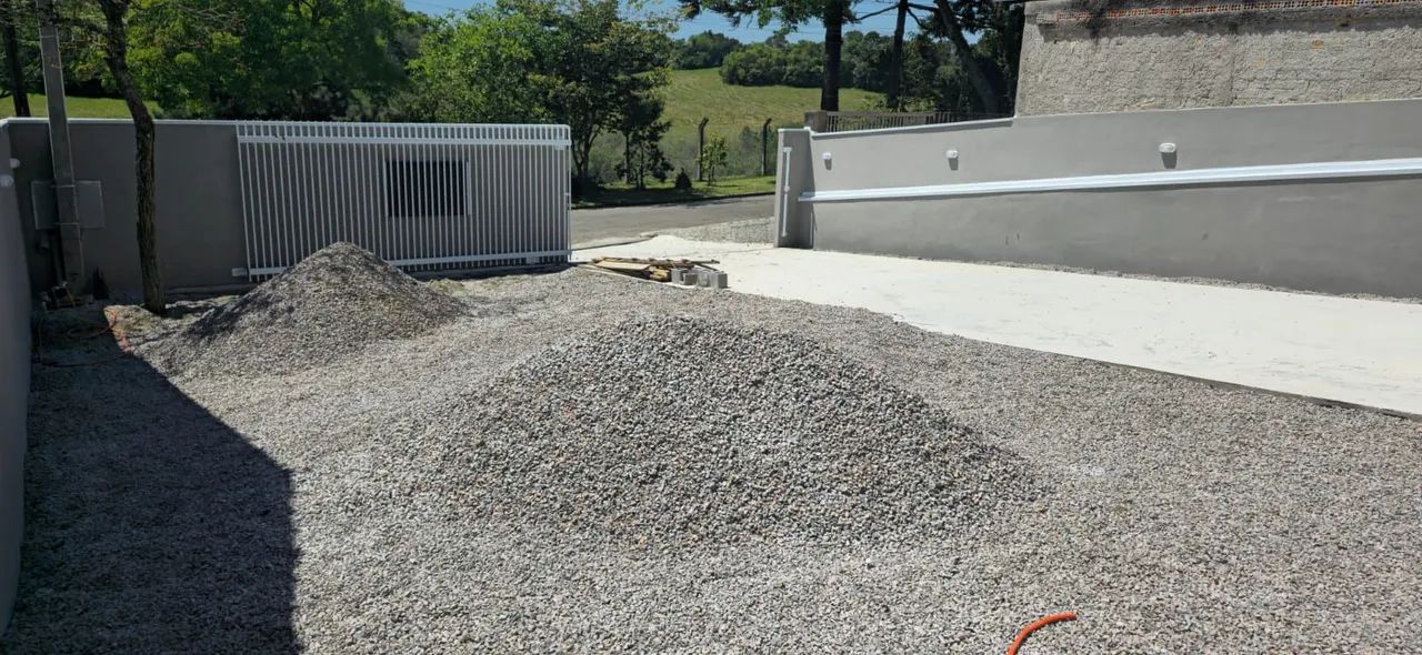 ALUGO BARRACÃO NOVO COM 300M2 - Foto 4