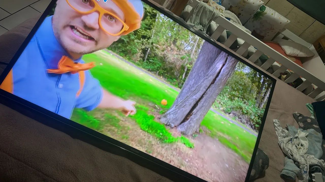 Vendo tv Samsung smart 40 polegadas  - Foto 4