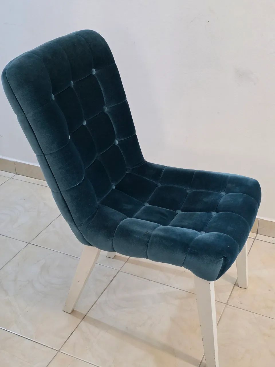Conjunto 8 Cadeiras de Madeira com Estofado em Veludo Azul - Foto 4