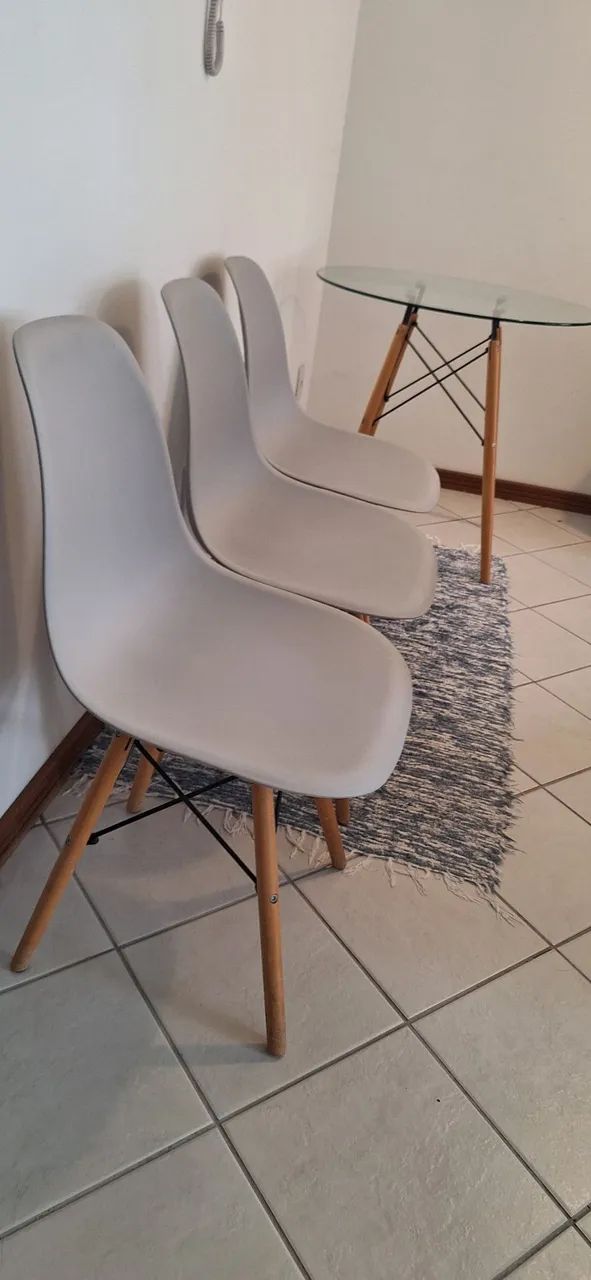 Mesa 3 lugares e cadeiras - Foto 3