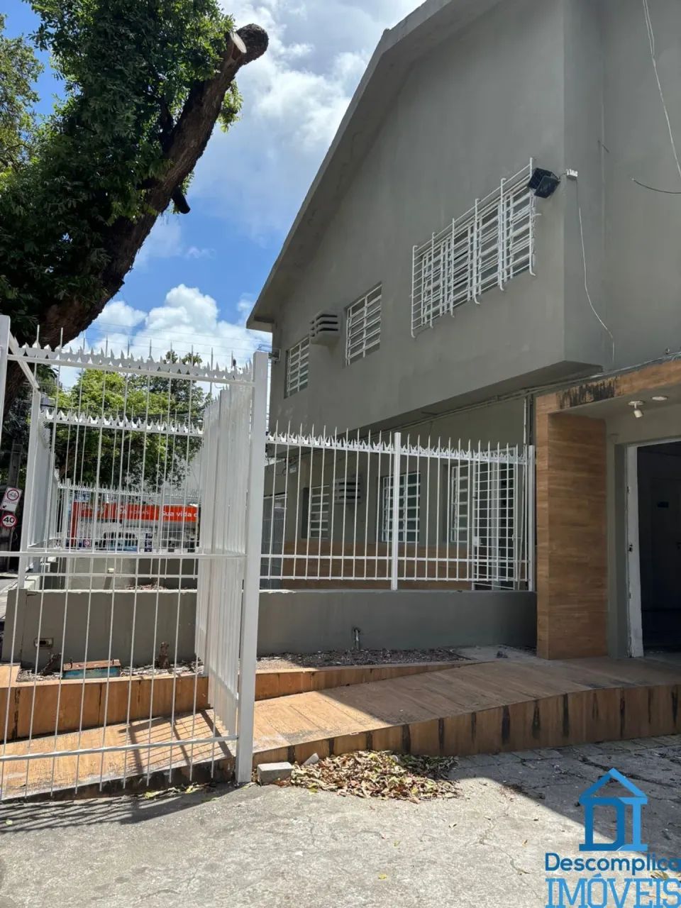 CASA COMERCIAL AMPLA E ESTRUTURADA - Foto 3
