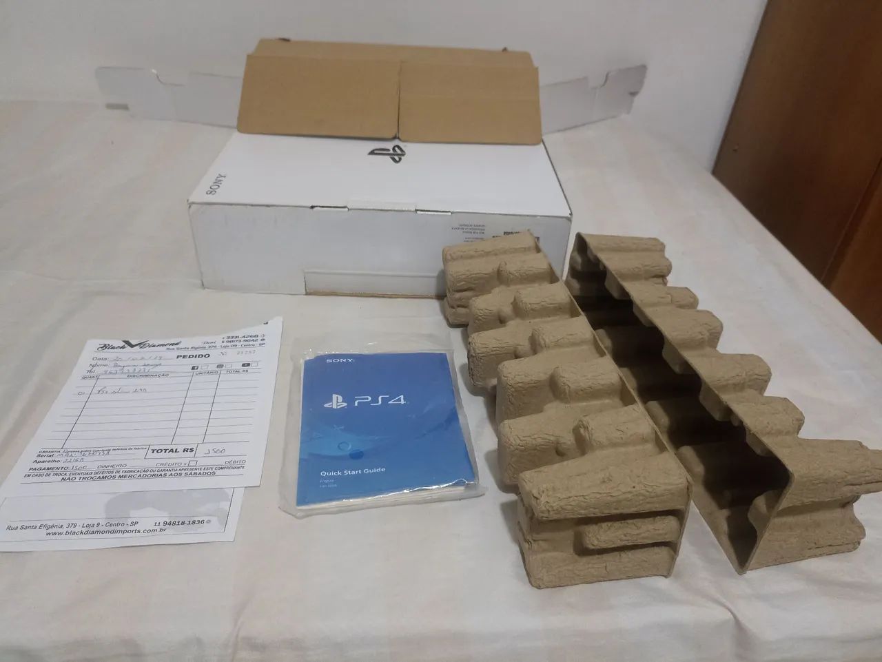 Caixa Playstation 4 - Foto 4