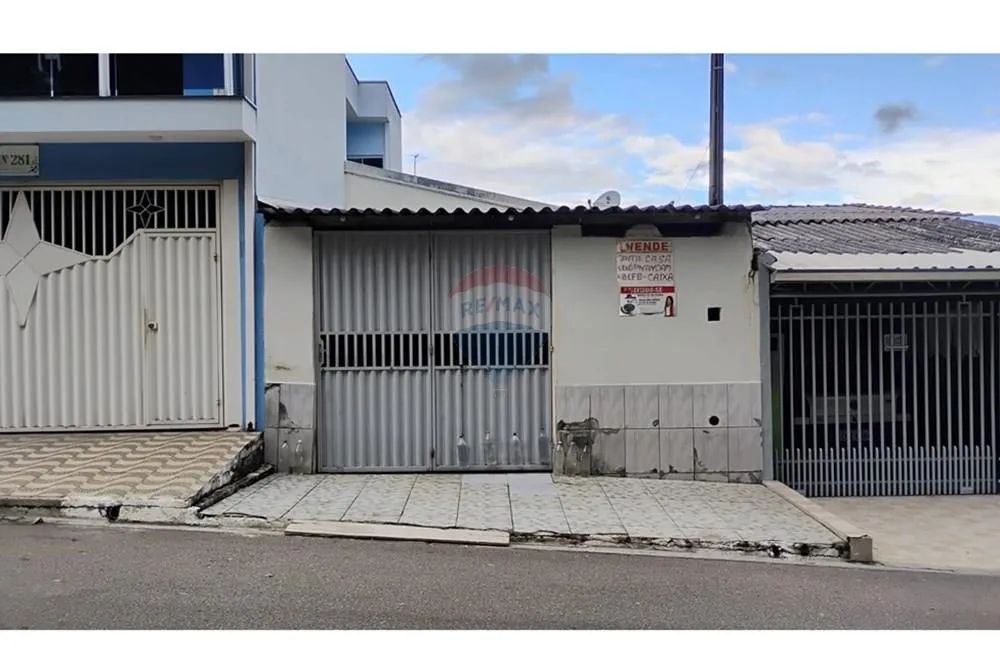 1 QUARTO 1 BANHEIRO CASA