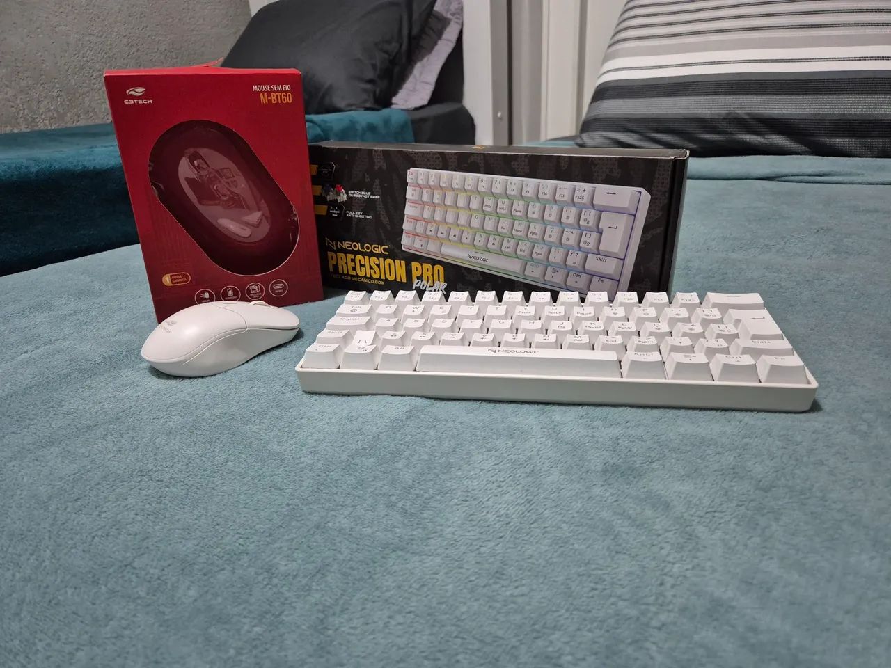 Teclado mecânico RGB 60% + Mouse Bluetooth.   - Foto 3
