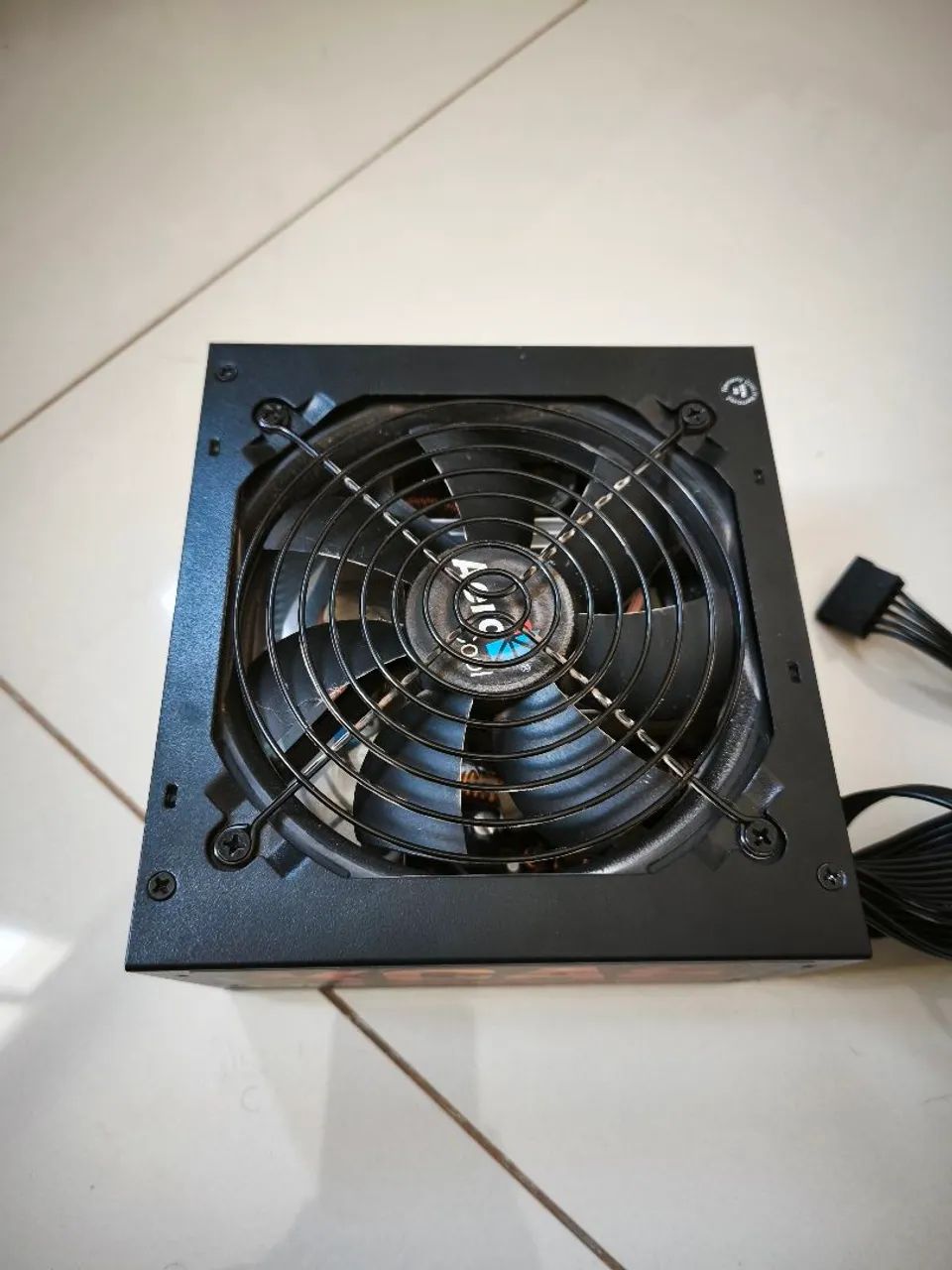 Fonte Aerocool KCAS 700W Full Range 80 Plus Bronze - Active PFC - Foto 2