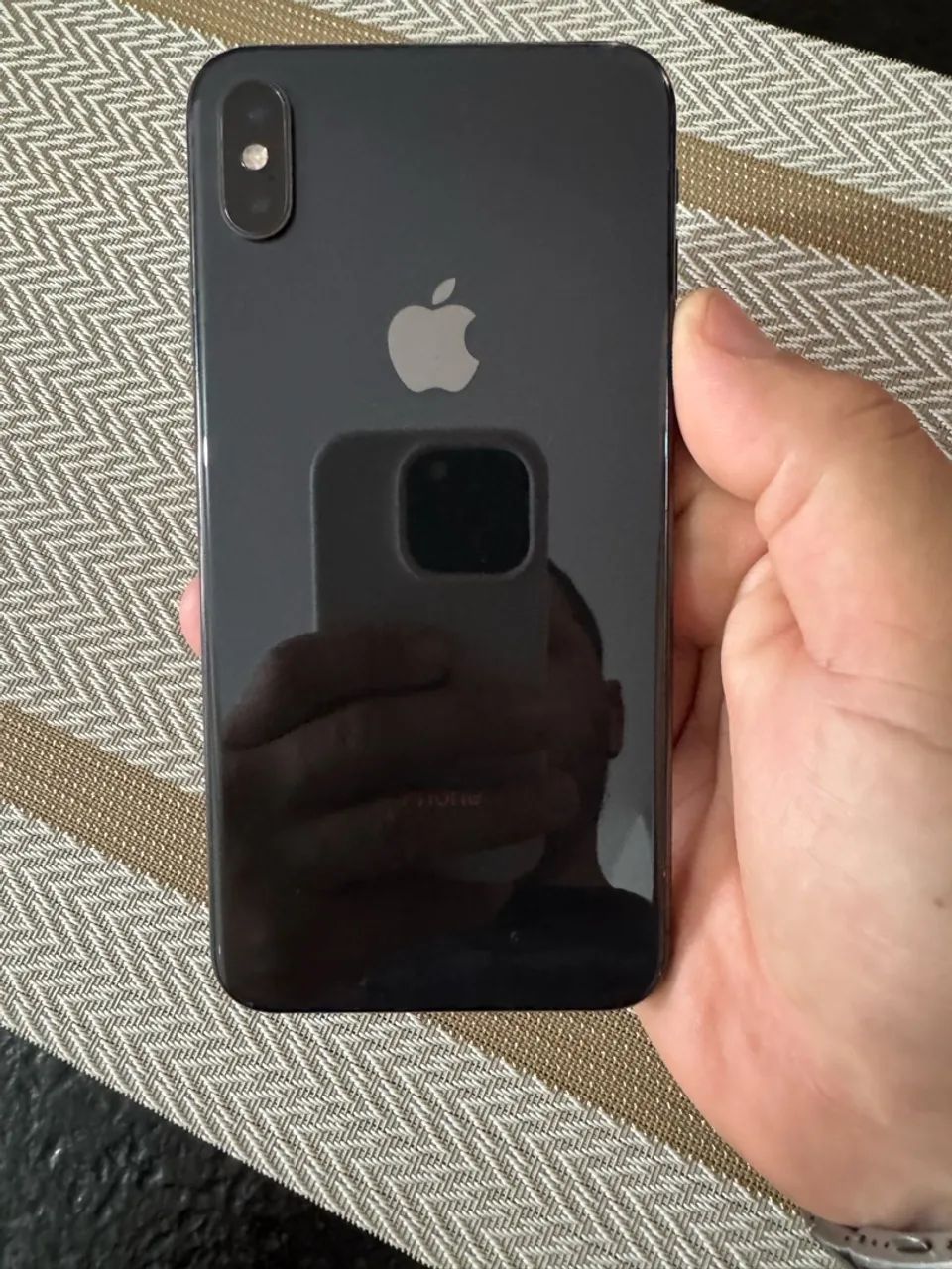 Vendo IPhone XS MAX Muito novo - Foto 4