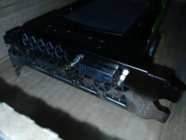 Placa de Video Profissional - Foto 2