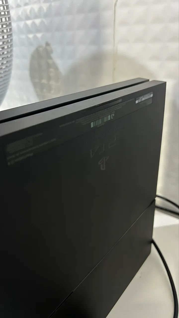 PS4 1tb excelente  - Foto 2