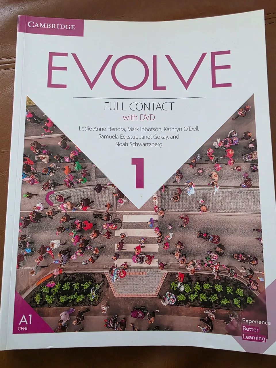 Livro Evolve 1 - Student Book e Workbook 