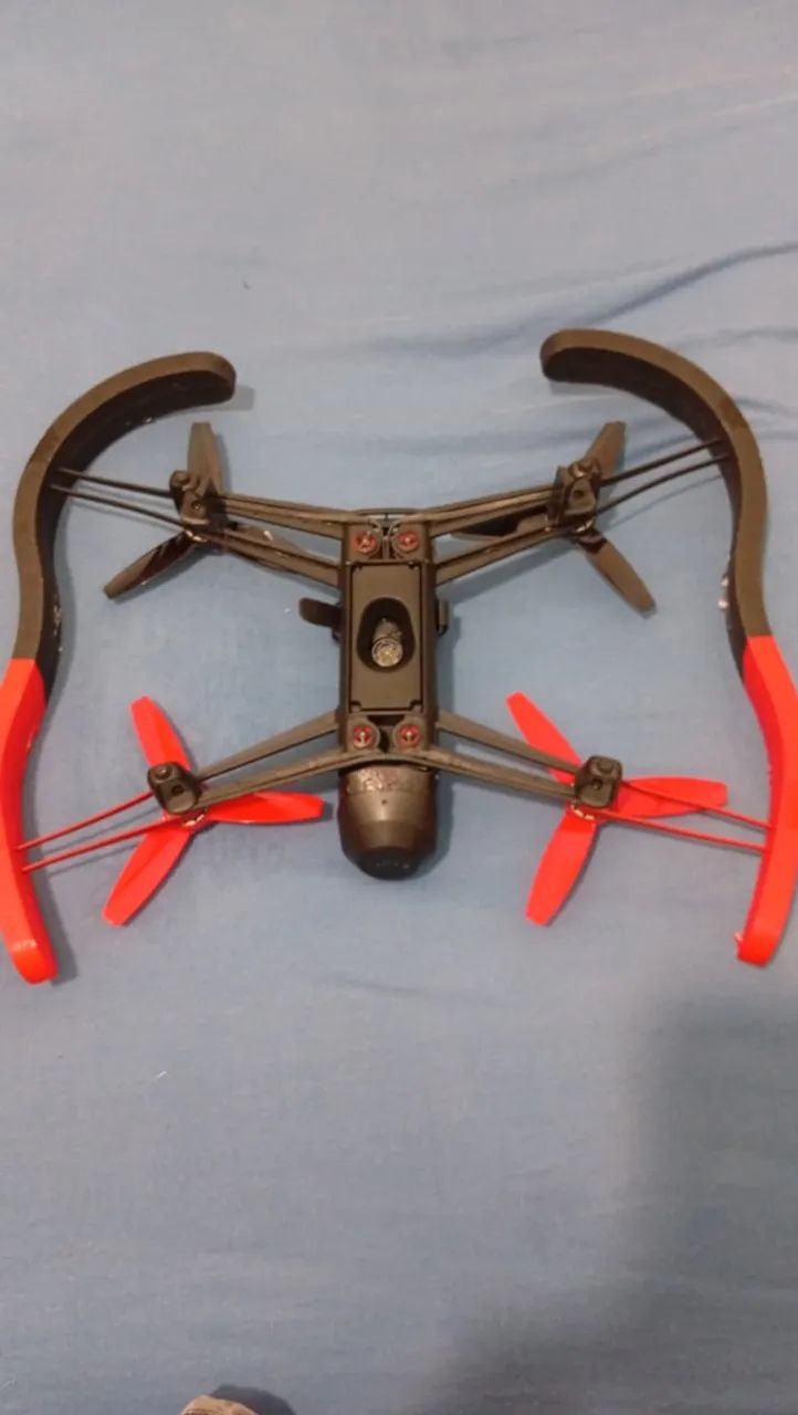 Drone Parrot Bebop Full HD + Skycontroller e Acessórios - Foto 3