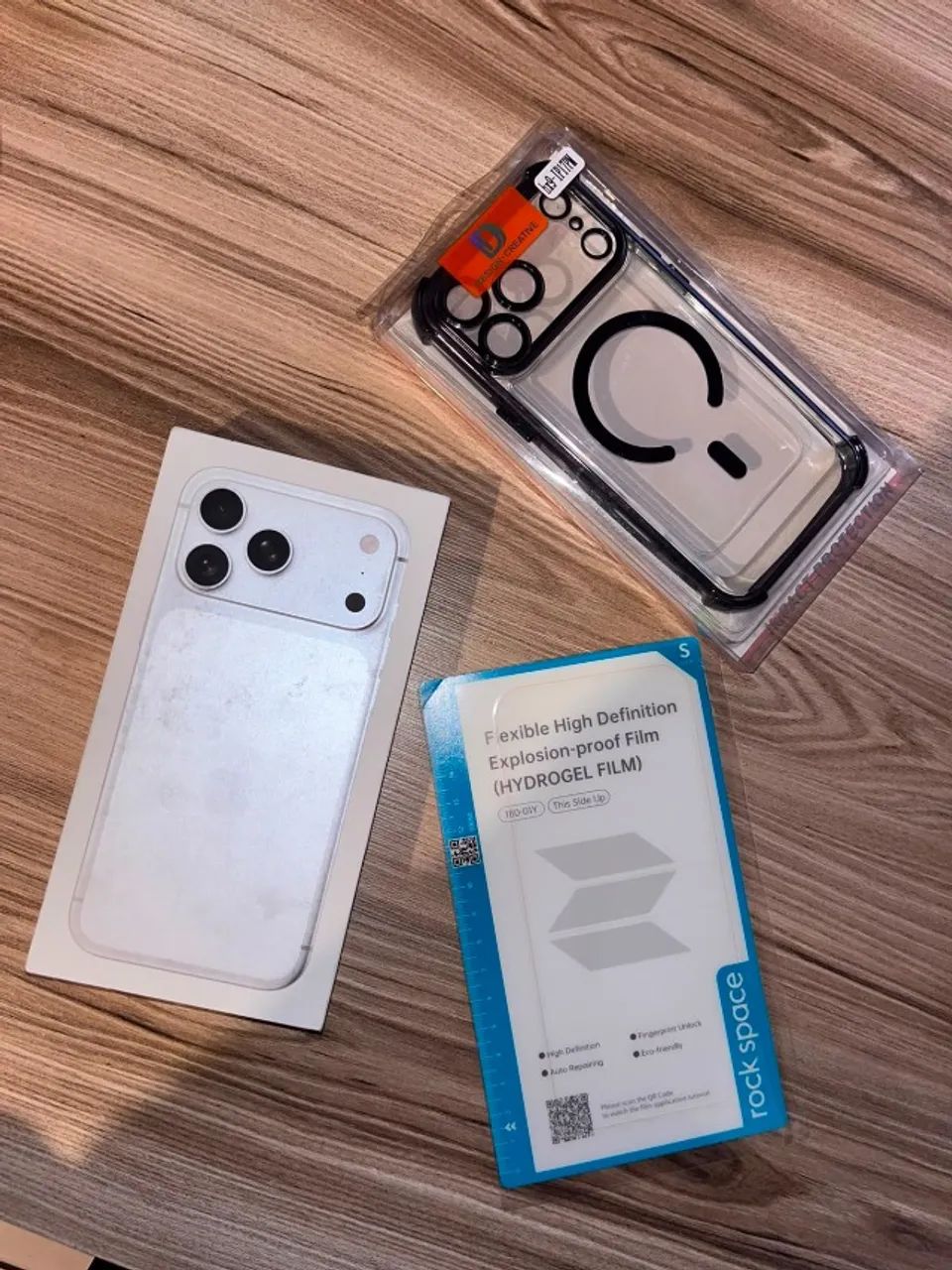 Iphone 17 Pro Max Silver 256GB | Lacrado Novo - Foto 2