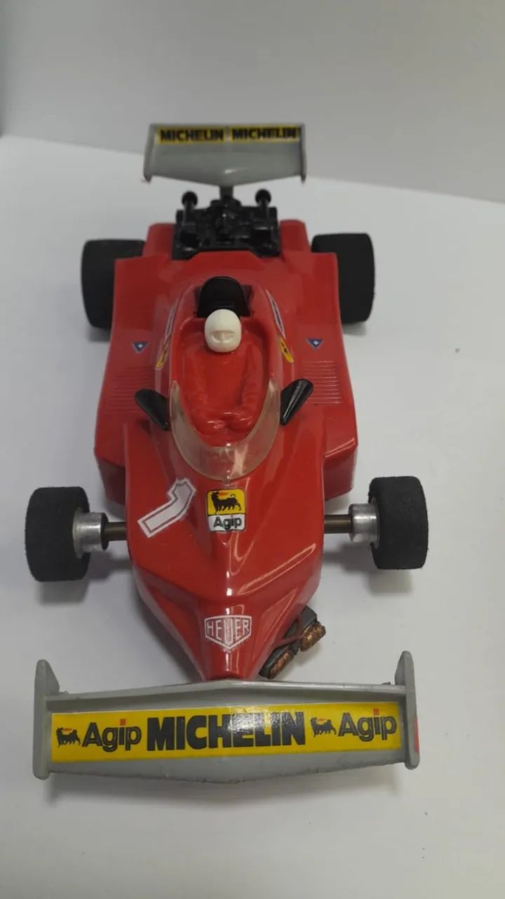 carrinho autorama ferrari t4 cinza - Foto 3