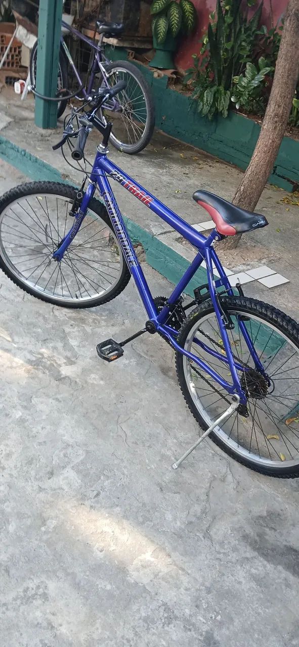 Bicicleta aro 26 cor azul, com marcha  - Foto 4